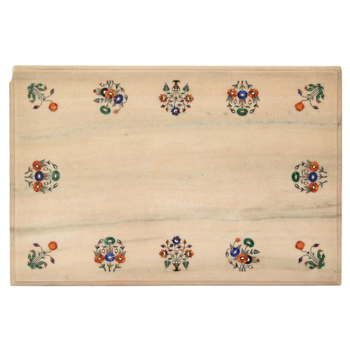 1207A - An Indian hardstone inlaid marble table top, 20th c, in Mughal style, 61 x 91cm