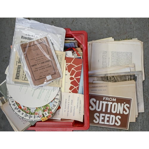 1417 - Gardening. A box of printed ephemera, early 20th c and later, including catalogues, botany and other... 