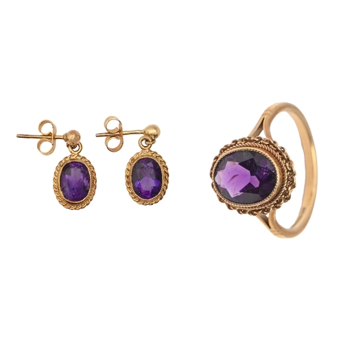 193 - An amethyst ring and earrings, both in 9ct gold, 5.3g, ring size N