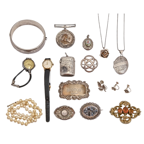 283 - Miscellaneous silver articles and costume jewellery to include a silver vesta case, Victorian brooch... 