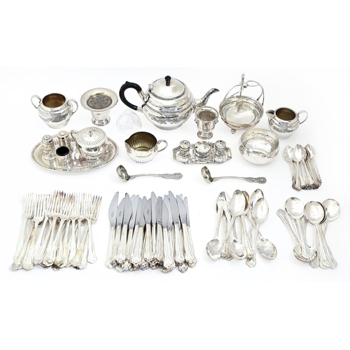 367 - Miscellaneous plated ware,  to include a table service, tea service and condiment sets... 