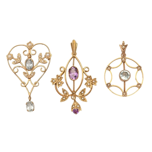 70 - Three gold openwork pendants, early 20th c, variously gem set, various sizes, 7.5g