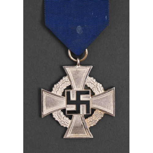 753 - Germany, Third Reich, Civil Service Faithful Service Medal for 25 Years