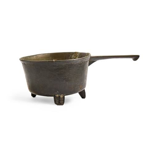 784 - An English bronze skillet, probably West Country, 17th c, the handle cast 4H, 47cml... 