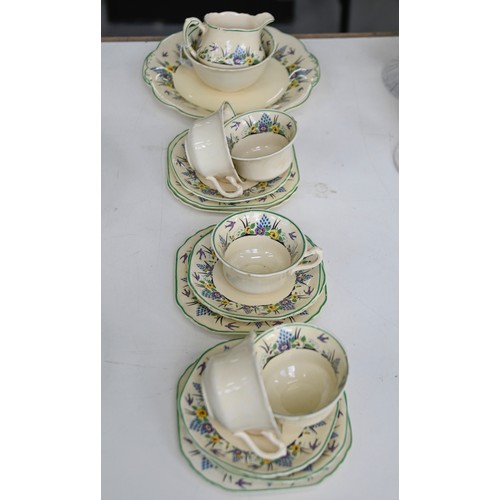 463 - A Wedgwood & Co Swallow pattern earthenware tea service, c1920