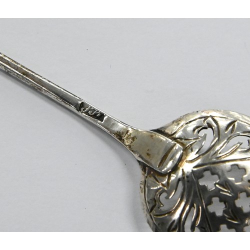 267 - A George III silver mote spoon, bowl engraved both sides, 13.4cm l, maker's mark only, SK (?) in scr... 