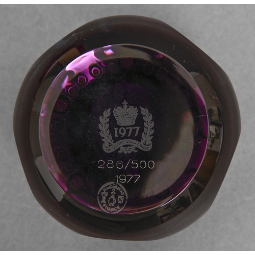 37 - A Baccarat Royal Silver Jubilee commemorative glass sulphide paperweight, 1977, 85mm diam, etched ma... 