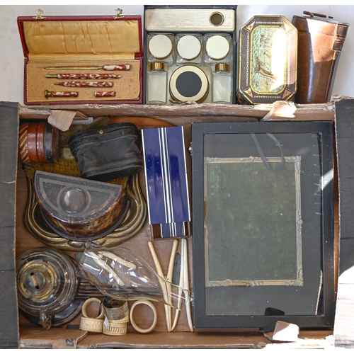 547 - Miscellaneous bygones, 19th and 20th c, including a glass oil lamp, 28cm h, Victorian cased binocula... 