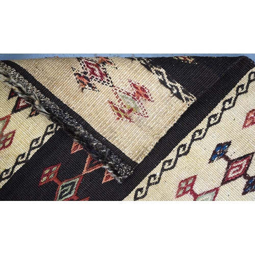 813 - A pair of tribal Kurdish Bakhtiari flatweave rugs, 102 x 64cm