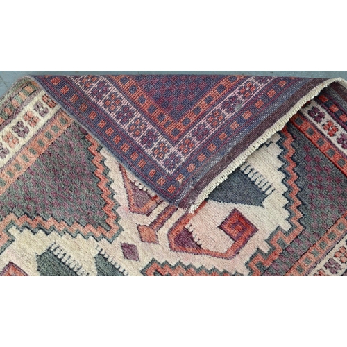 814 - A Turkish bargama narrow runner, 285cm x 64cm