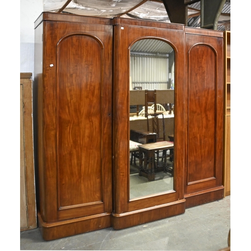 1009 - A Victorian mahogany breakfront wardrobe,  205cm h, 197cm