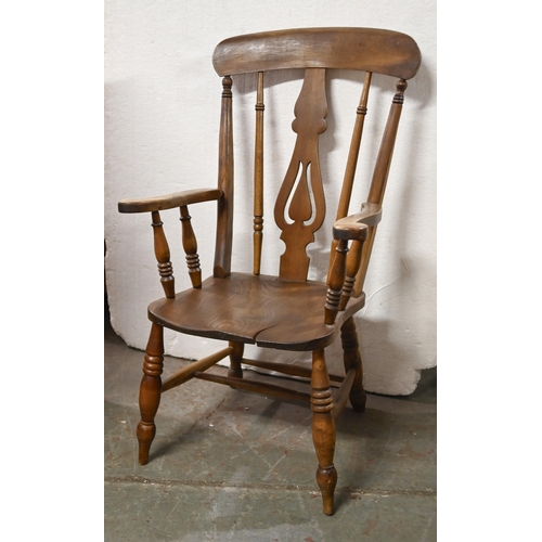 1022 - An Edwardian ash kitchen chair,  with pierced splat