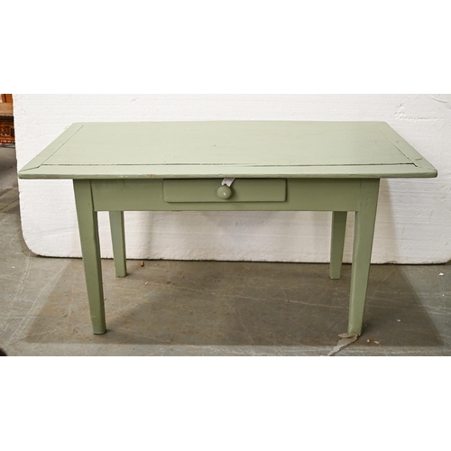 1029 -  A green painted kitchen table, table 81 x 150cm