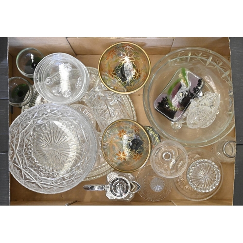 1062 - Miscellaneous cut and coloured glassware