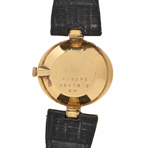 121 - Asprey. A Baume & Mercier 18ct gold lady's wristwatch, manual movement, 27 x 33mm... 