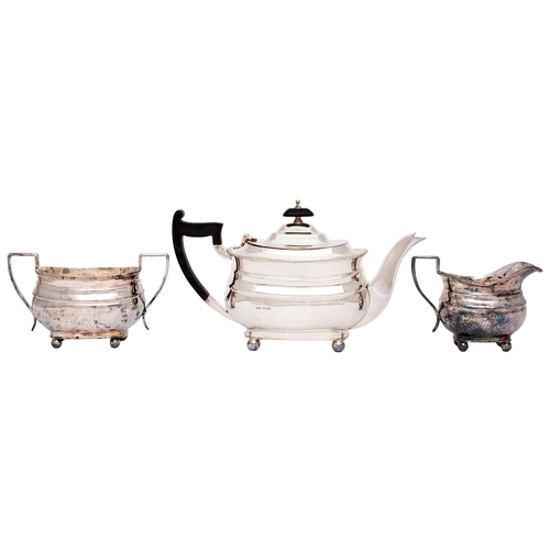 276 - An Elizabeth II silver tea service, teapot 15cm h, by Mappin & Webb Ltd, Sheffield 1973, 37oz 10... 