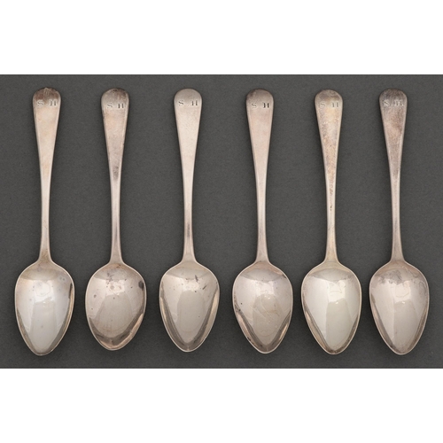 308 - A set of six George IV silver teaspoons, Old English pattern, by William Bateman, London 1821, 2oz 1... 