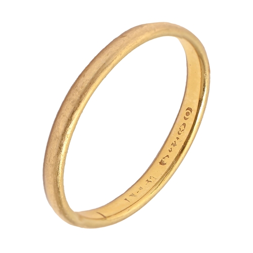 6 - A 22ct gold wedding ring, 2.4g, size N