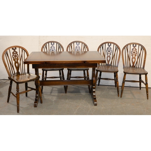 1066 - A set of five Bevan Funnell ash wheelback Windsor side chairs, mid 20th c, maker's trade label and a... 