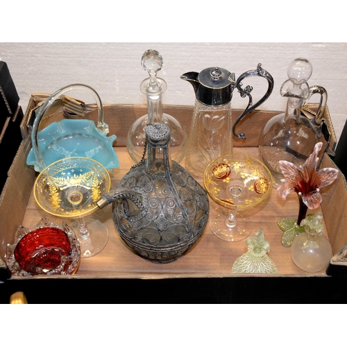 1093 - Miscellaneous decorative Continental and other glassware, including an EPNS mounted claret jug, cran... 