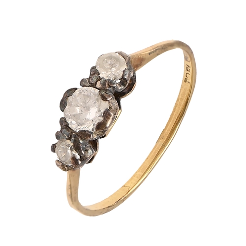 15 - A paste ring, in gold, marked 18ct, 2.1g, size N