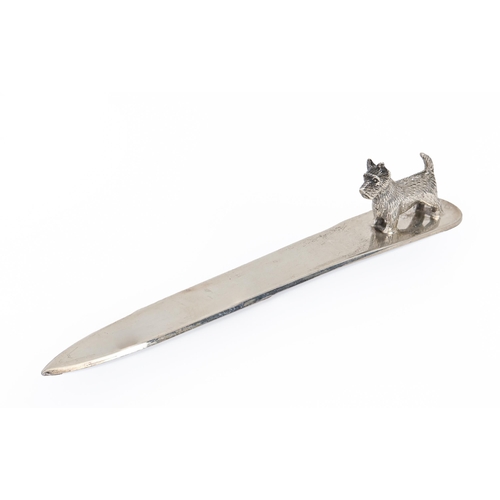 237 - A George V silver dog novelty letter knife, with terrier handle, 14.8cm l, maker's mark rubbed, Birm... 