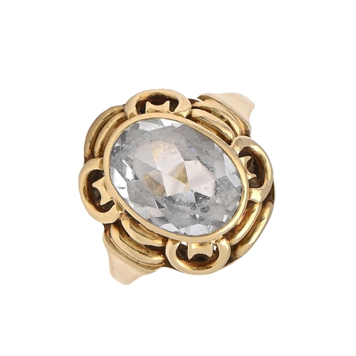 31 - An aquamarine ring, in gold marked 585, 3.3g, size G