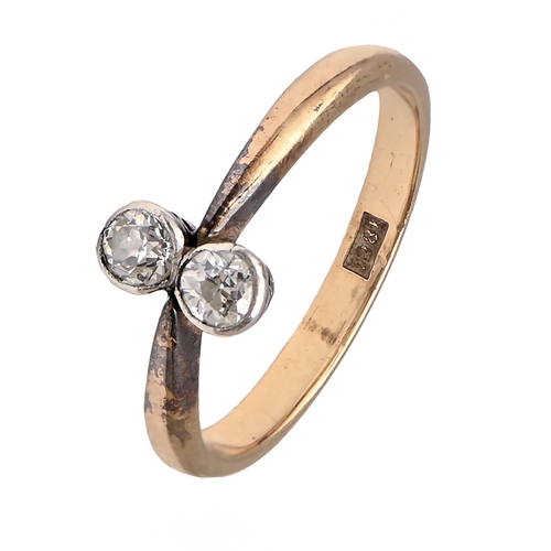 6 - A diamond ring, early 20th c, in gold, marked 18ct, 3.5g, size O