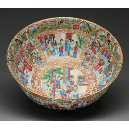 722 - A Chinese Canton famille rose bowl, mid-19th c, enamelled with gilt fret panels of dignitaries and o... 