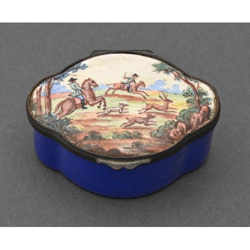 734 - A French enamel box, late 19th c, the lid painted with a deer pursued by huntsmen and hounds, giltme... 