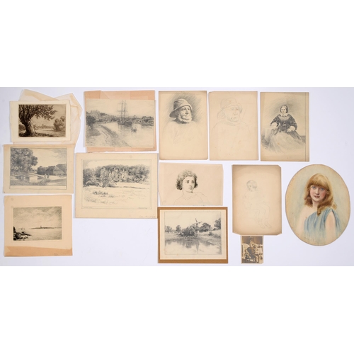 975 - Mabel Annie Levy (1884-1967) - Miscellaneous unframed pencil sketches, ink drawings and dry points, ... 