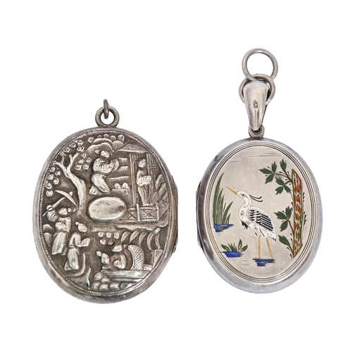 105 - A South East Asian silver repousse locket, late 19th c, the front decorated with figures, the revers... 