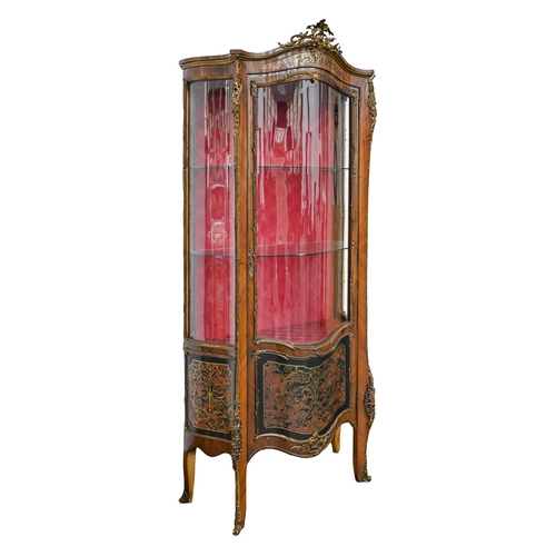 1094 - A French gilt lacquered, brass mounted kingwood and Boulle vitrine, late 19th c, in Louis XV style, ... 