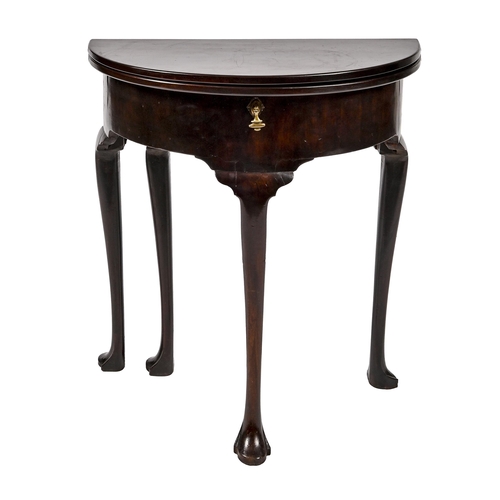 1227 - A George II mahogany tea table, on cabriole legs and pad feet, 72cm h; 33 x 66cm