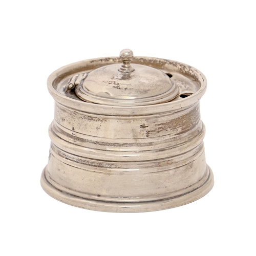 183 - An Edwardian silver inkwell, incorporating quill holders, 78cm diam, by George Betjeman & Sons, ... 