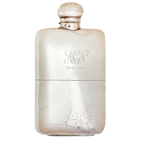 188 - A George V silver hip flask, with detachable beaker, 16cm h, by George Neal and George Neal, London ... 