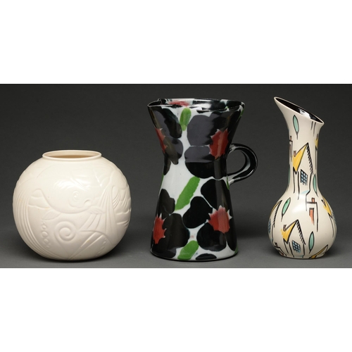 497 - A Dartington (Dart Pottery) stoneware black rose jug, designed by Janice Tchalenko, 23.5cm h, impres... 