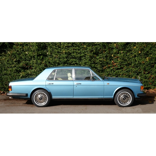 550 - Motor Car. 1990 Rolls Royce Silver Spirit, automatic, 4 door saloon in Rhapsody metallic blue, regis... 