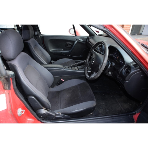 551 - Motor Car. 1999 Mazda MX-5, V156 YOG, 2 door, classic red, petrol, manual, 1840cc, first registratio... 