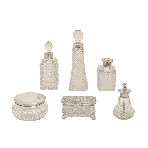 224 - Miscellaneous silver and cut glass dressing table articles, late 19th/early 20th c, to include scent... 