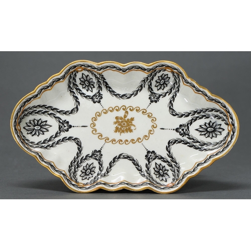 413 - A Worcester spoon tray, c1780-85, enamelled in black and gilt with husk festoons and paterae, 15.5cm... 