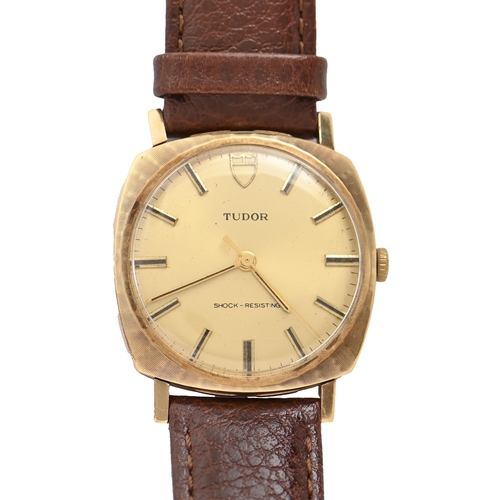 77 - A Rolex Tudor 9ct gold cushion shaped gentleman's wristwatch, Ref 53, 31 x 31mm, Birmingham 1971... 