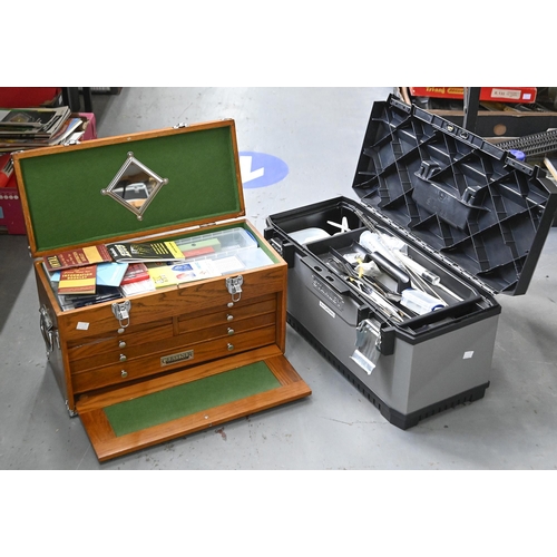 775 - A Gerstner oak tool chest, 30cm h; 51 x 23cm, a Stanley FatMax tool box and miscellaneous tools... 