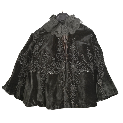 781 - A Victorian jet applique black velvet lady’s cape, with black lace collar