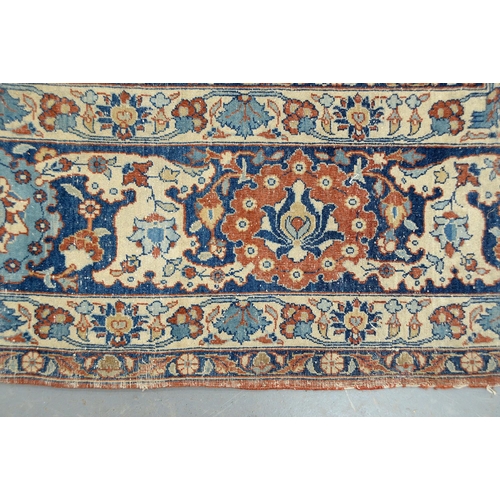 946 - A North West Persian carpet, 264 x 364cm