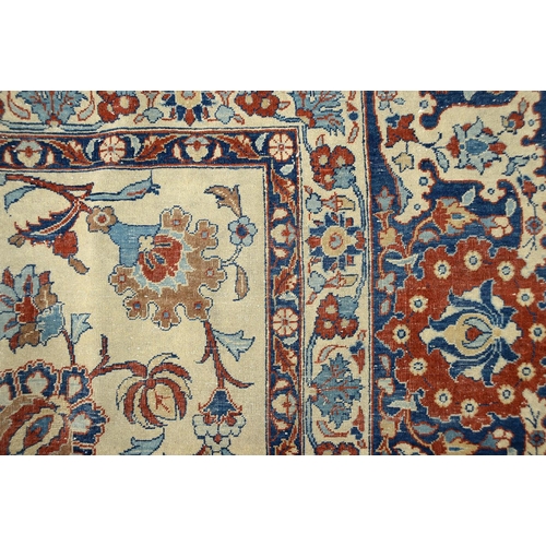 946 - A North West Persian carpet, 264 x 364cm