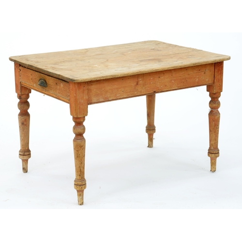 965 - A Victorian pine kitchen table, 70cm h; 77 x 106cm