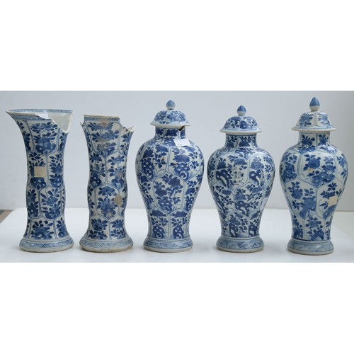 436C - A Chinese blue and white five-piece garniture from the Vung Tau Cargo, Kangxi, c1690, comprisin... 