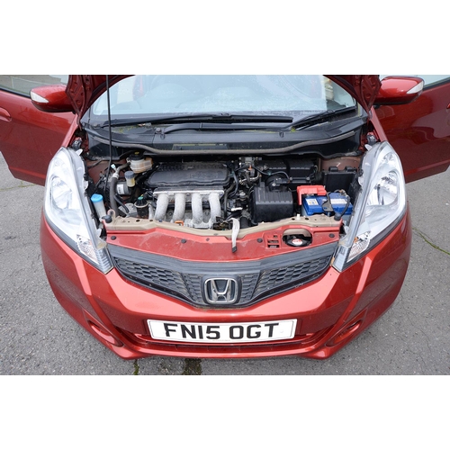 199 - Motor Car. 2015 Honda Jazz, FN15 OGT, 4 doors, red, petrol, manual, 1339cc, first registration 6th M... 