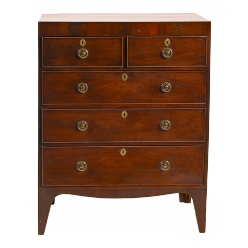 664 - A Victorian mahogany chest of drawers, 111cm h; 42 x 86cm